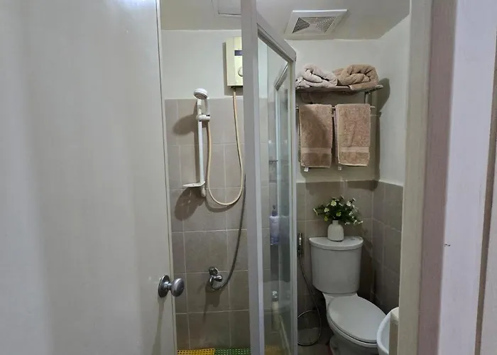 Cozy Near Greenbelt Makati Manila
